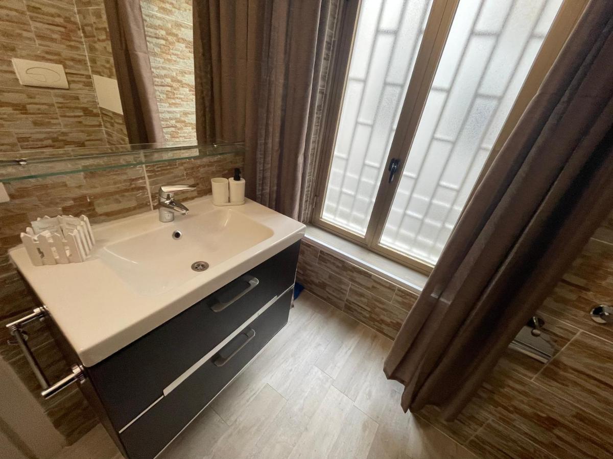 Plan B Apartment เนเปิลส์ ภายนอก รูปภาพ