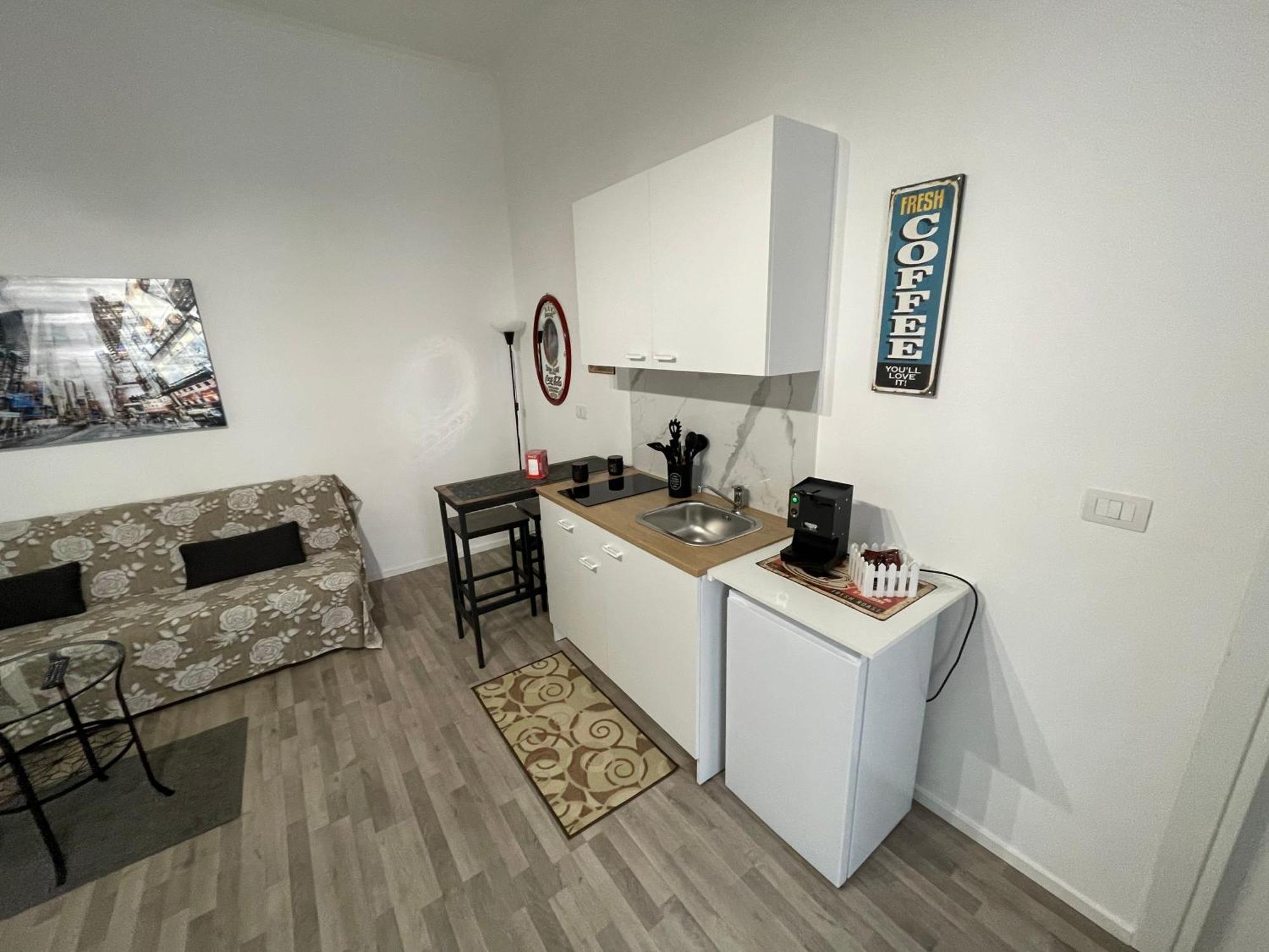 Plan B Apartment เนเปิลส์ ภายนอก รูปภาพ